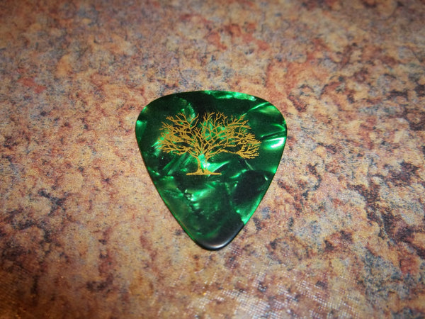 Guitar Pick Medium Celluloid - Tree - Gold on Green Pearl Plastic
