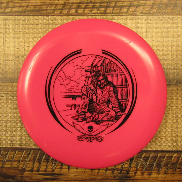 Innova Aviar Yeti Pro Pirate Stowaway Putter Disc Golf Disc 165 Grams Pink